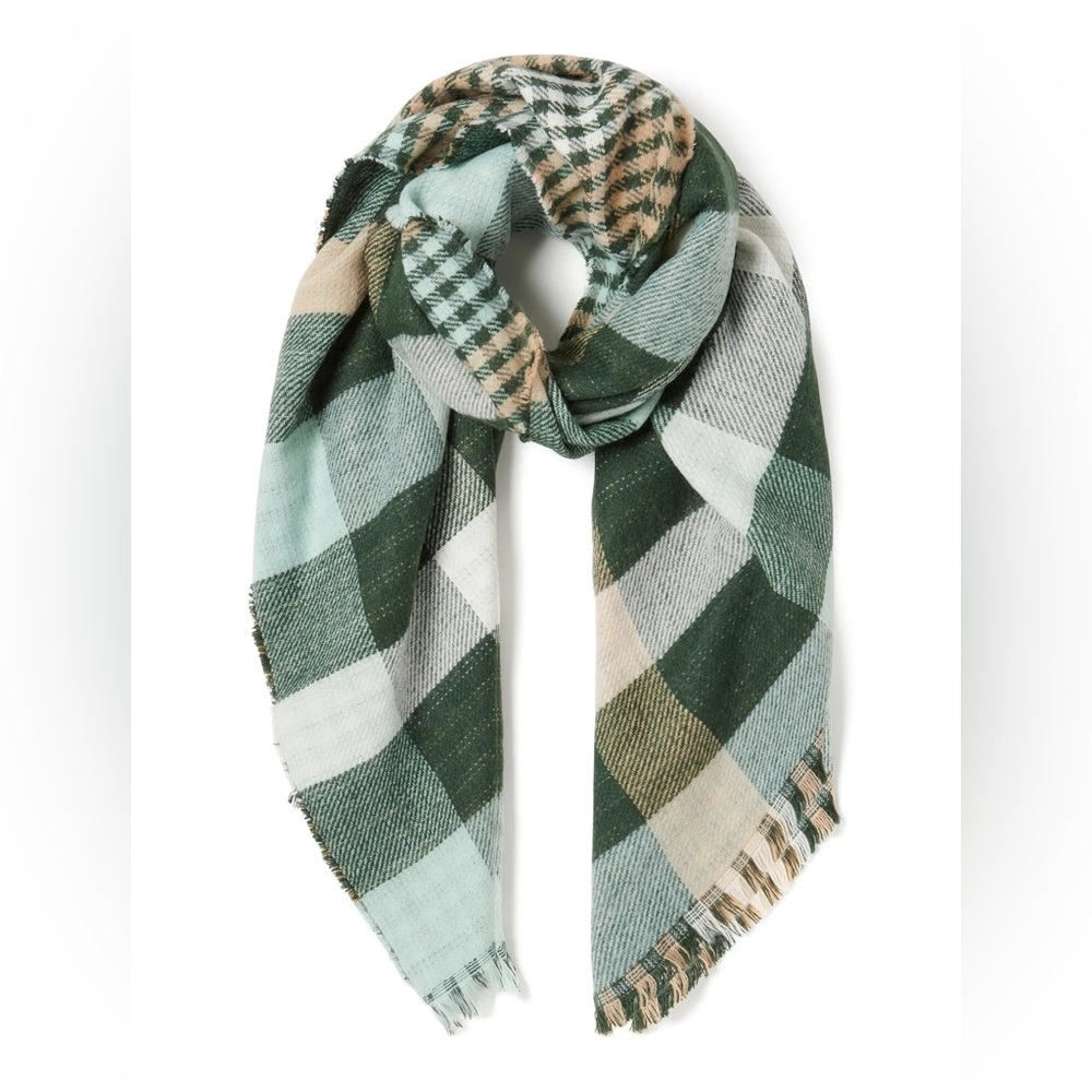 ✨HOST PICK✨ *NEW* LARGE CHECKERED SCARF